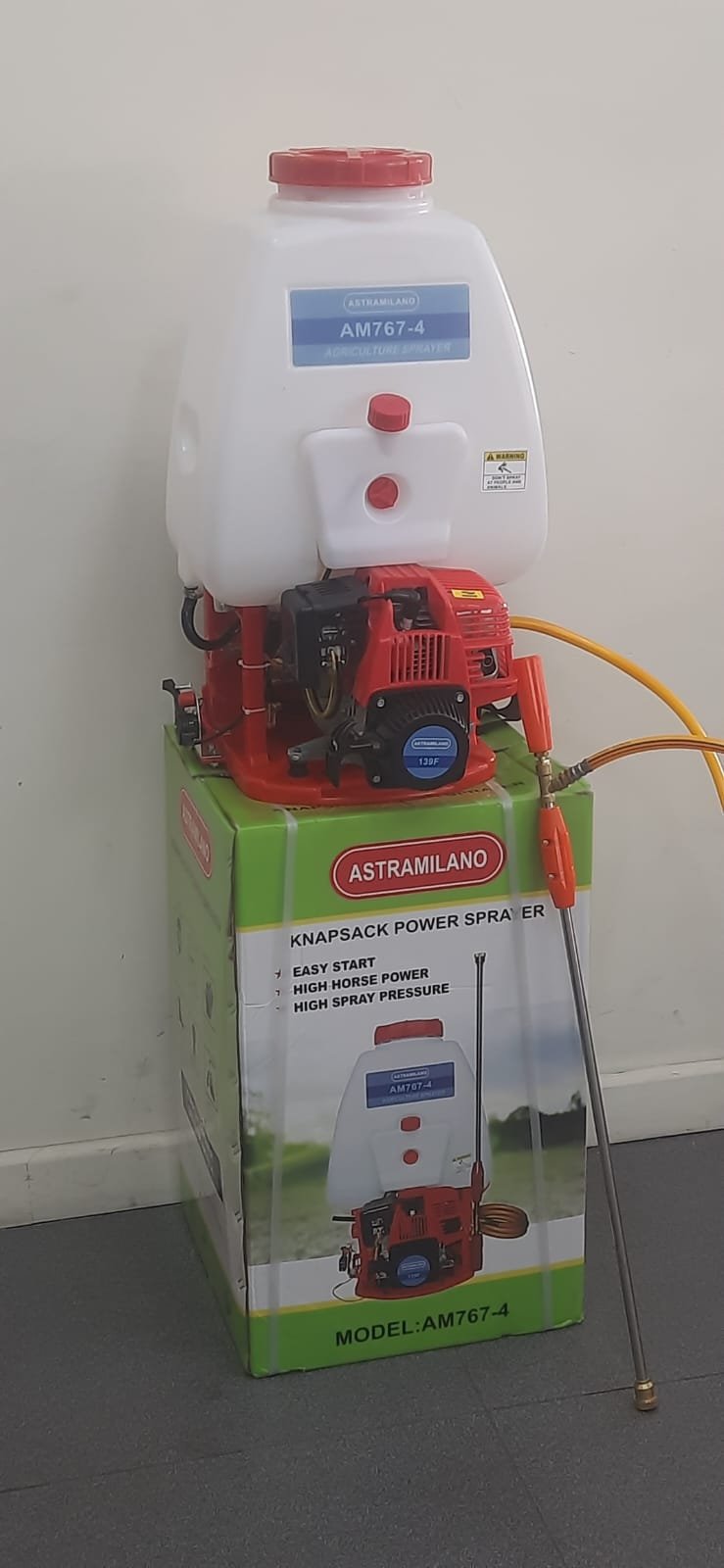 AM767-4 Astramilano Petrol knapsack sprayer 4 stroke