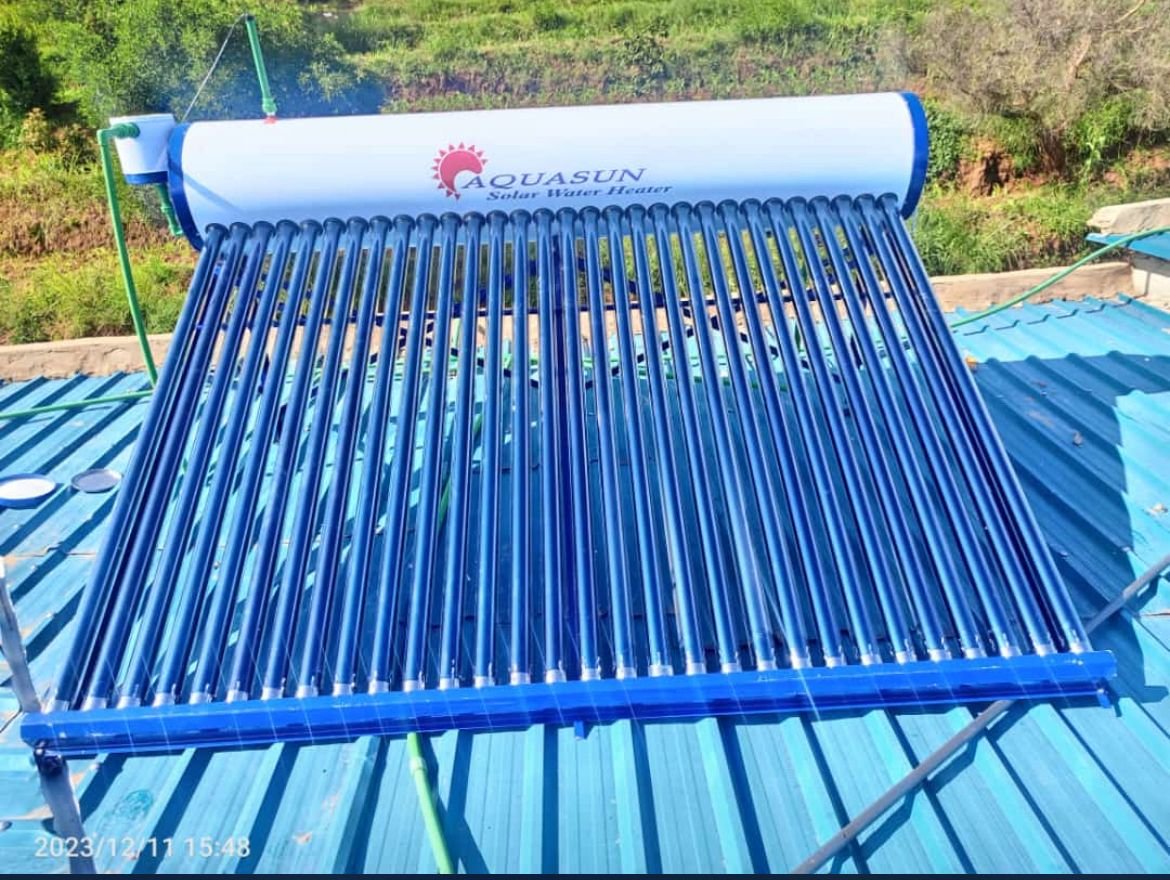 non pressurized SOLAR WATER HEATER AQUASUN 200ltrs