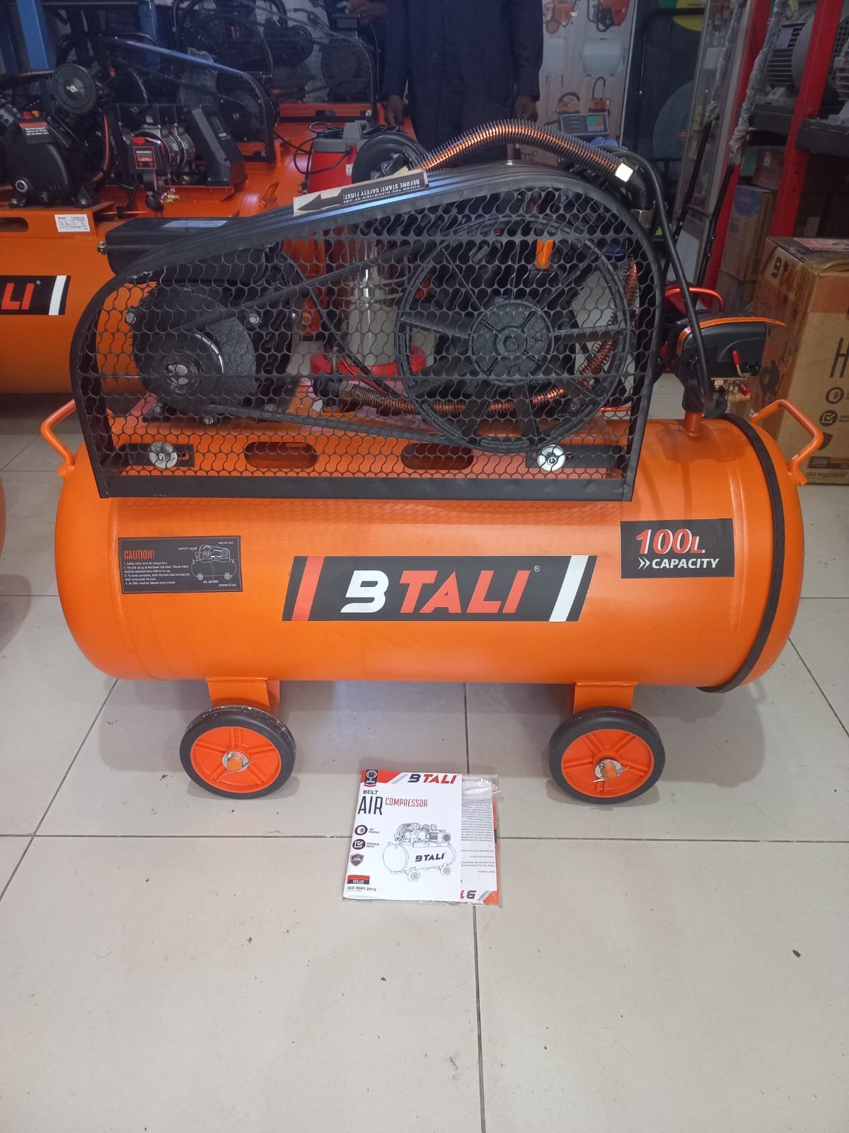 BT100 BDAC BELT DRIVEN COMPRESSOR 100ltrs 3hp 8bar